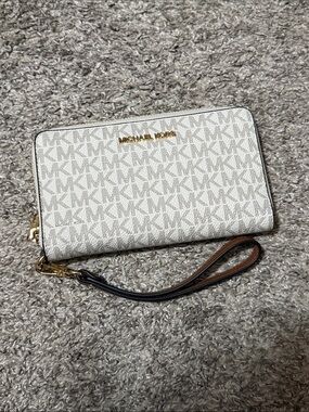 Michael Kors Cream Logo Zip-Around Wristlet with Gold Hardware
